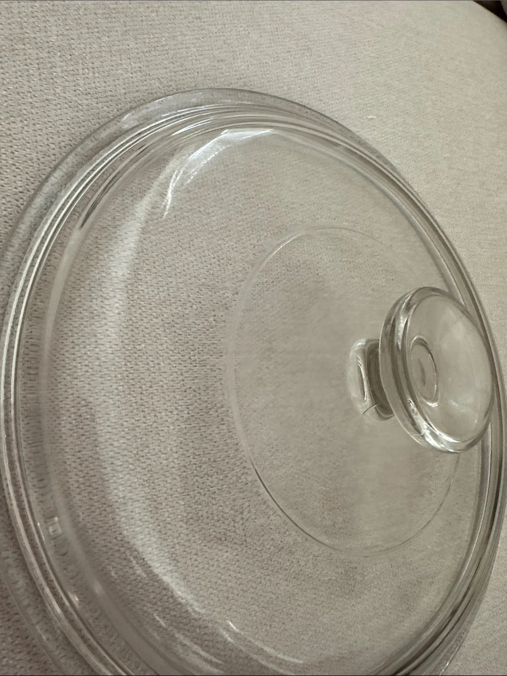 8” Round Pyrex Lid  21.  G1C